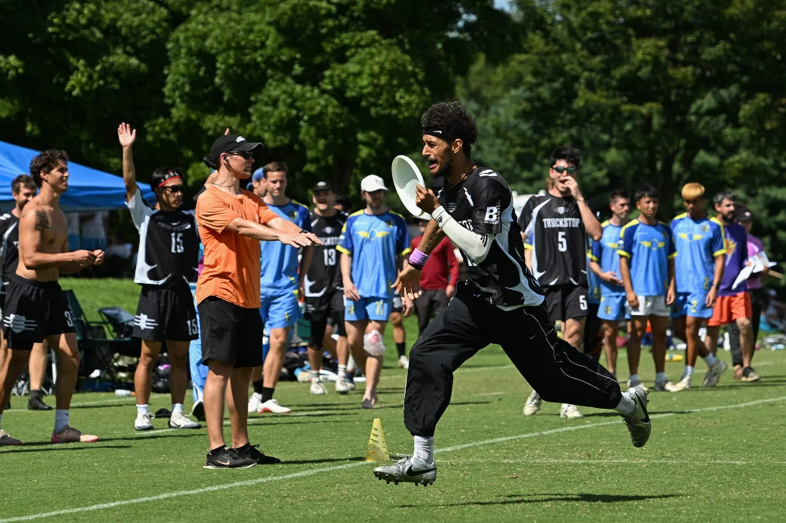 Truck Stop’s AJ Merriman celebrates a score at the 2026 Pro Championships. Photo: Kevin Leclaire – UltiPhotos.com